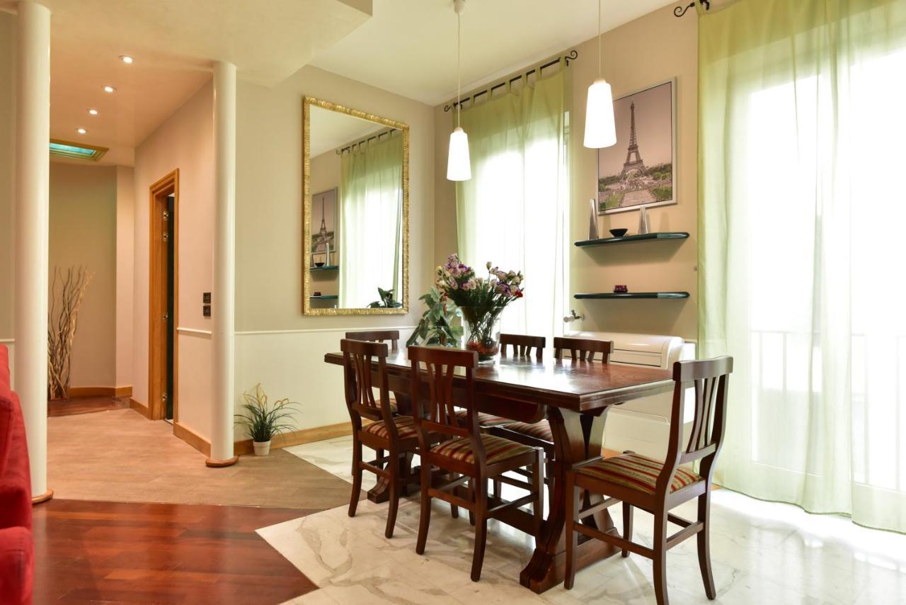 Elegant & Cozy Apartment In The Heart Of רומא מראה חיצוני תמונה