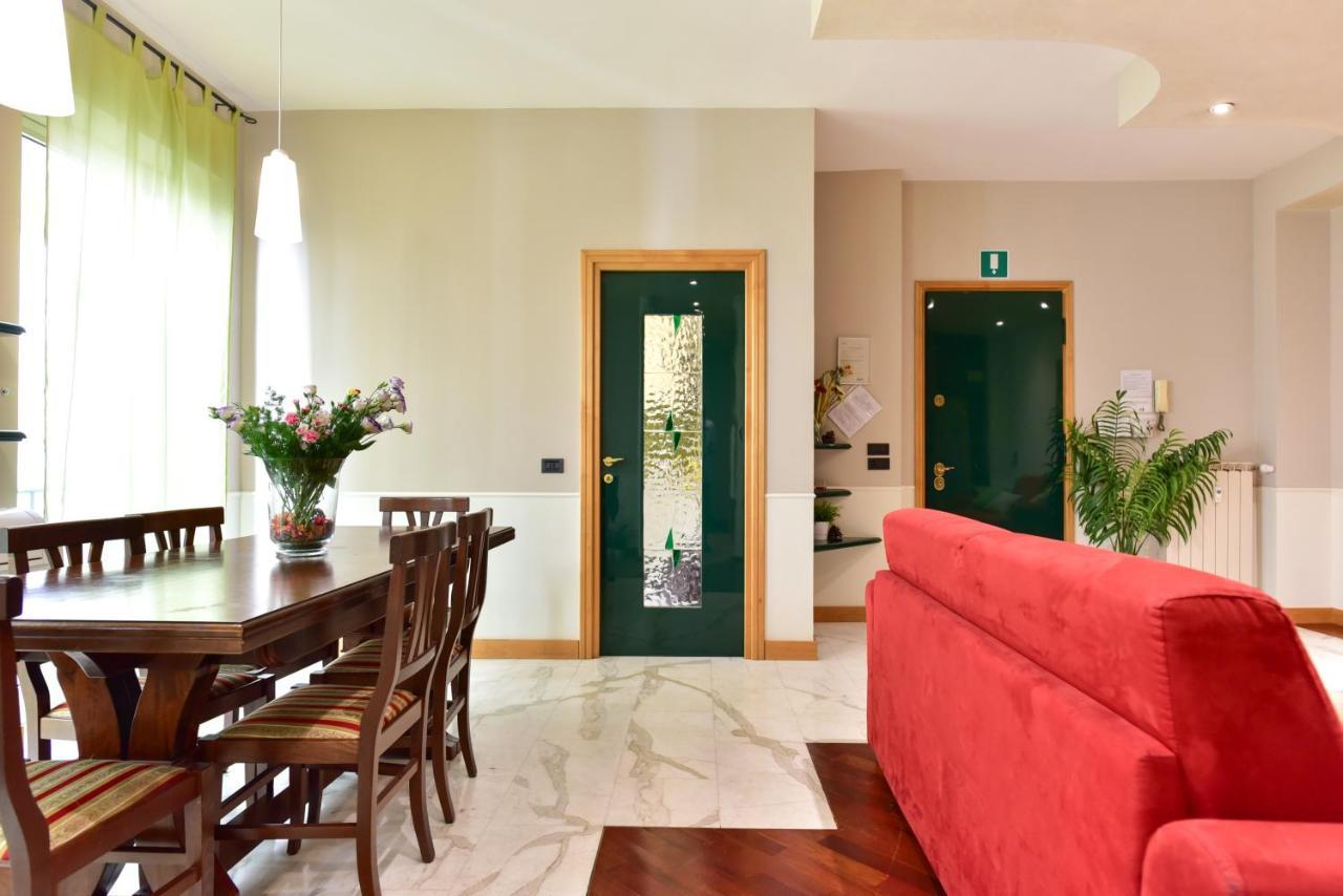 Elegant & Cozy Apartment In The Heart Of רומא מראה חיצוני תמונה