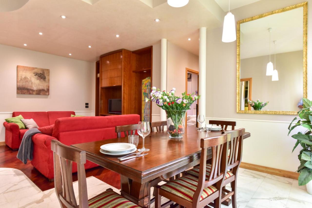 Elegant & Cozy Apartment In The Heart Of רומא מראה חיצוני תמונה